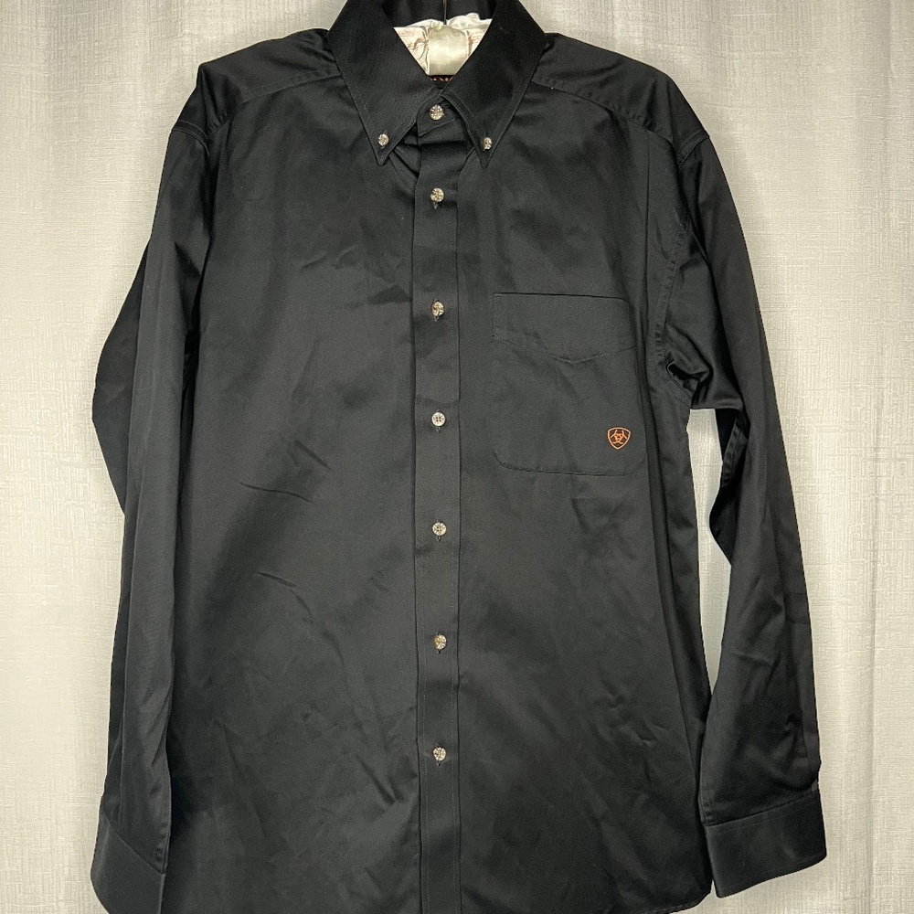 Ariat Shirt Mens Medium Black Button Down Western Twill Long Sleeve Pocket Logo